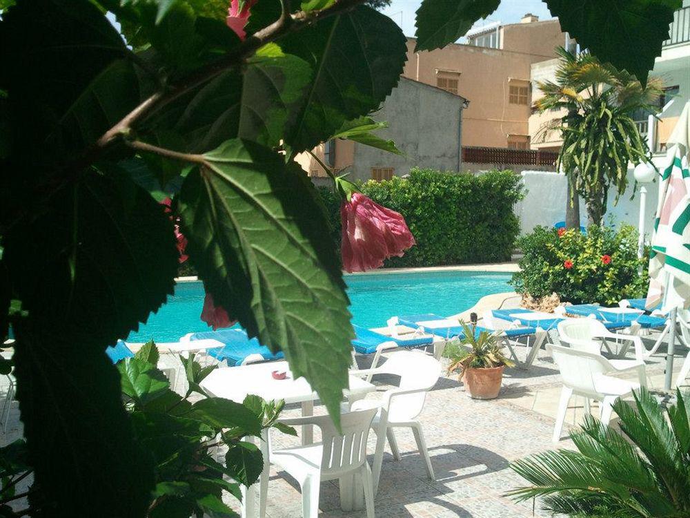 Hostal Casa Bauza Cala Ratjada  Exterior photo
