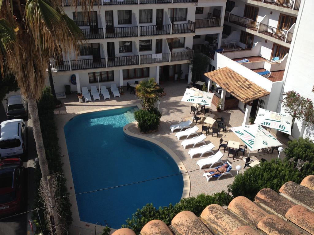 Hostal Casa Bauza Cala Ratjada  Exterior photo